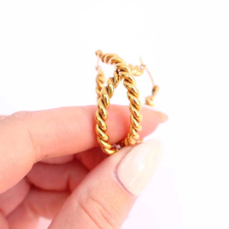 Golden Lariat Hoops