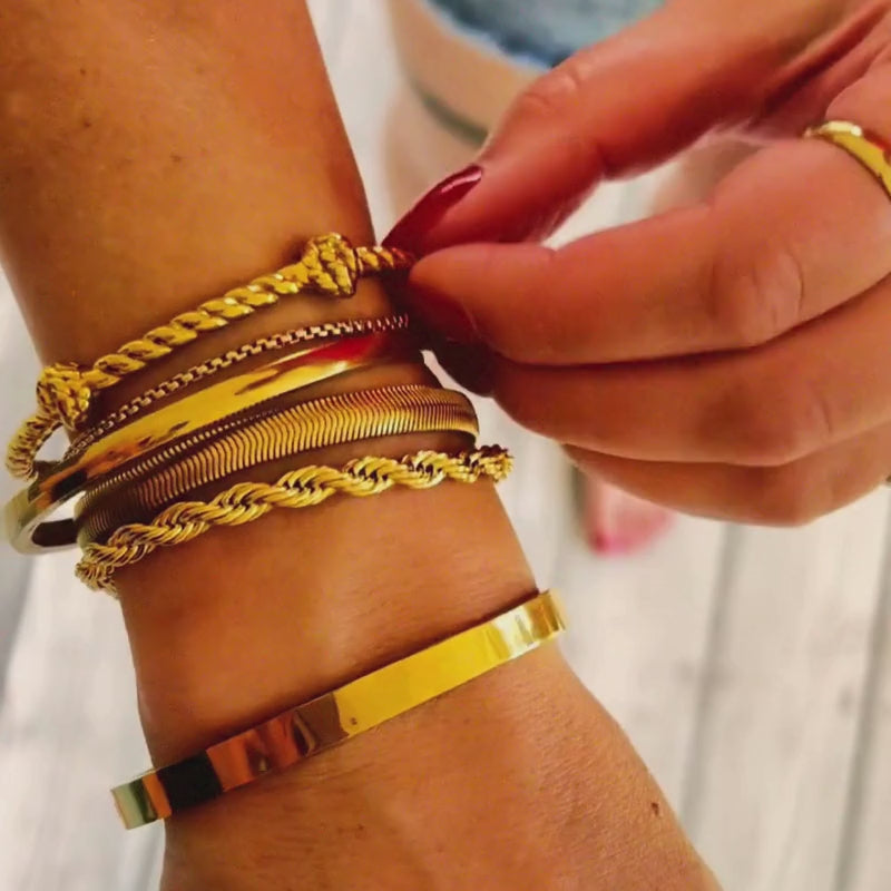 Golden Lasso Bracelet